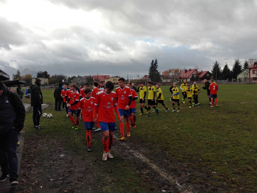 GKS Korona Jadów – KS Ursus 1:0 — zdjęcie 2