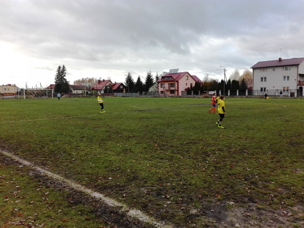 GKS Korona Jadów – KS Ursus 1:0 — zdjęcie 3