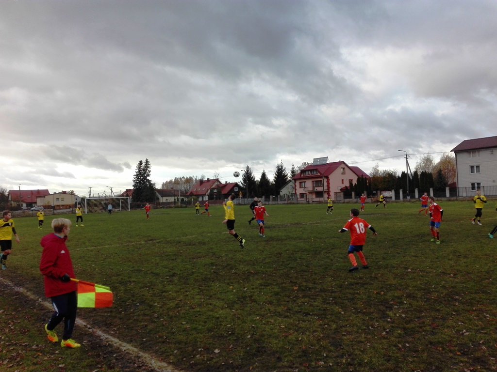 GKS Korona Jadów – KS Ursus 1:0 — zdjęcie 4