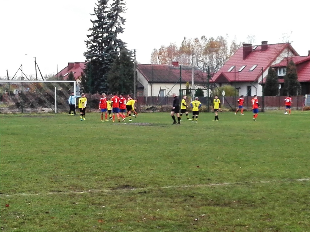 GKS Korona Jadów – KS Ursus 1:0 — zdjęcie 6