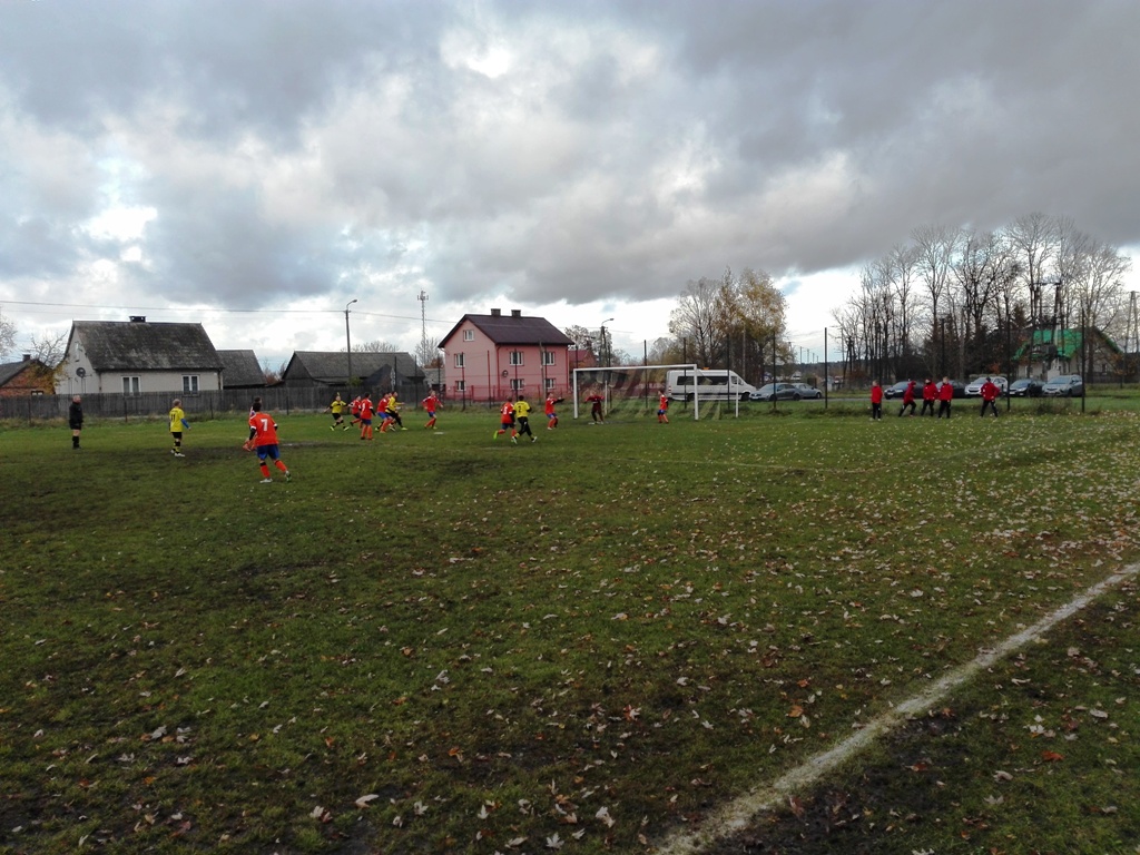 GKS Korona Jadów – KS Ursus 1:0 — zdjęcie 8