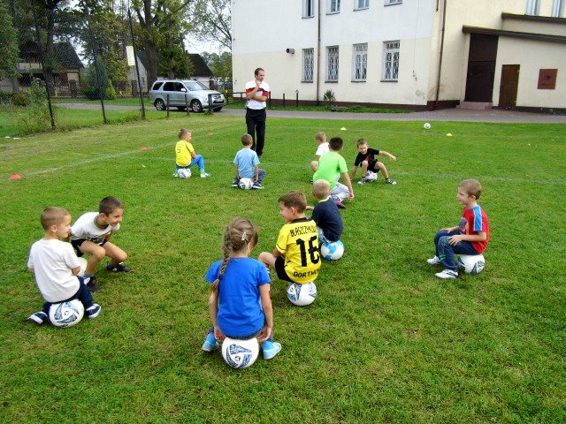 Trening rocznika 2006 i młodszych — zdjęcie 8