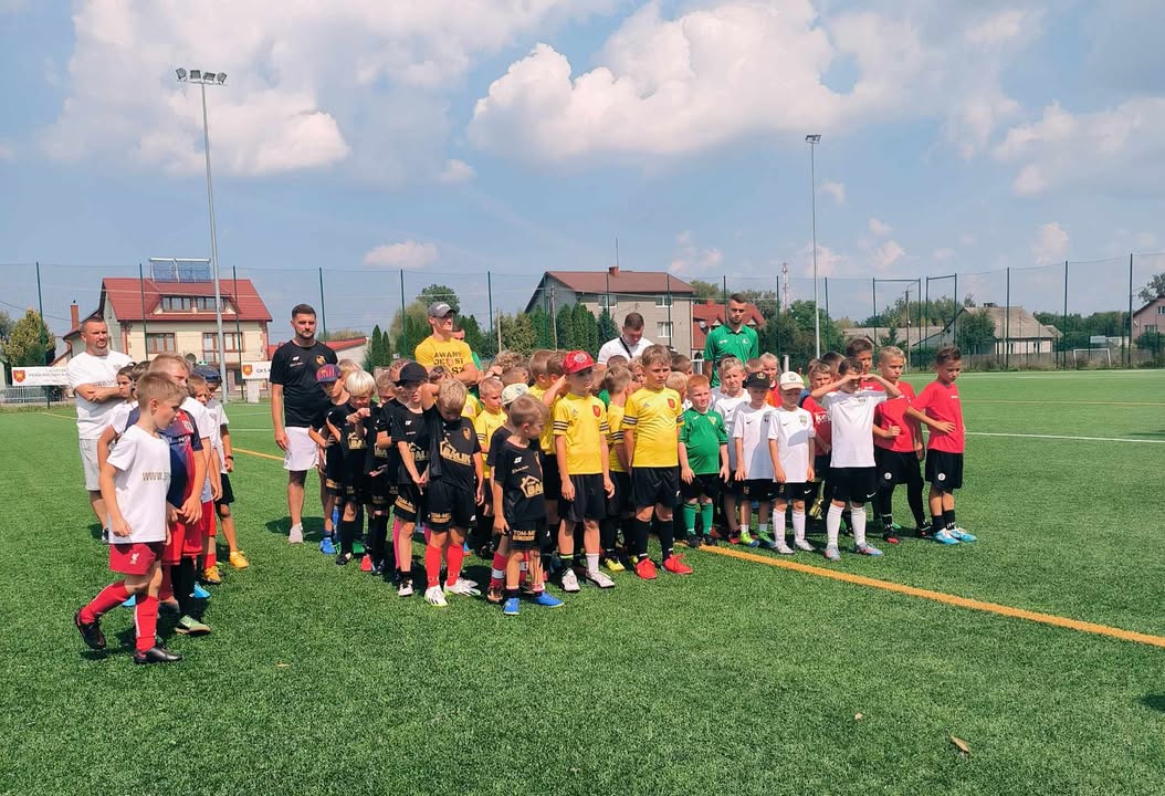 Turniej rocznika 2015/2016 w Jadowie — zdjęcie 9