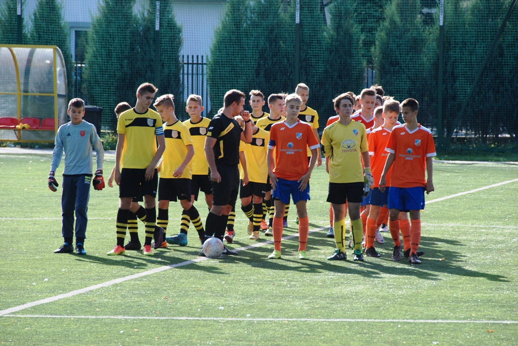 Okładka albumu KS Ursus – GKS Korona Jadów 10:1