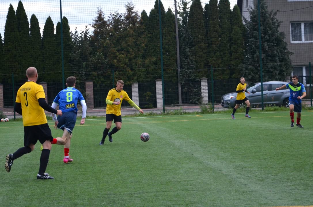 GKS Dąbrówka – Korona Jadów — zdjęcie 5