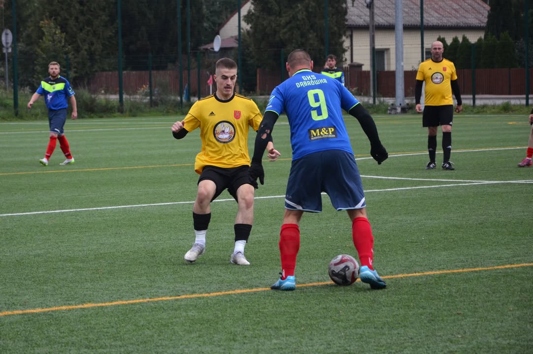 GKS Dąbrówka – Korona Jadów — zdjęcie 8