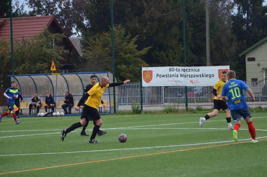 GKS Dąbrówka – Korona Jadów — zdjęcie 15