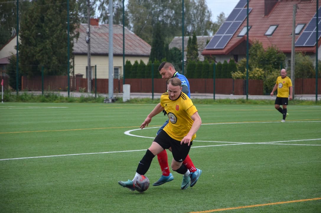 GKS Dąbrówka – Korona Jadów — zdjęcie 20