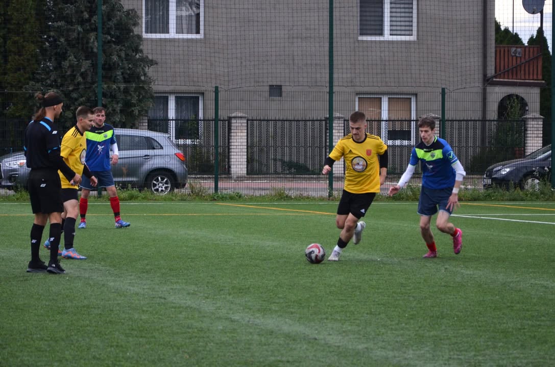 GKS Dąbrówka – Korona Jadów — zdjęcie 22