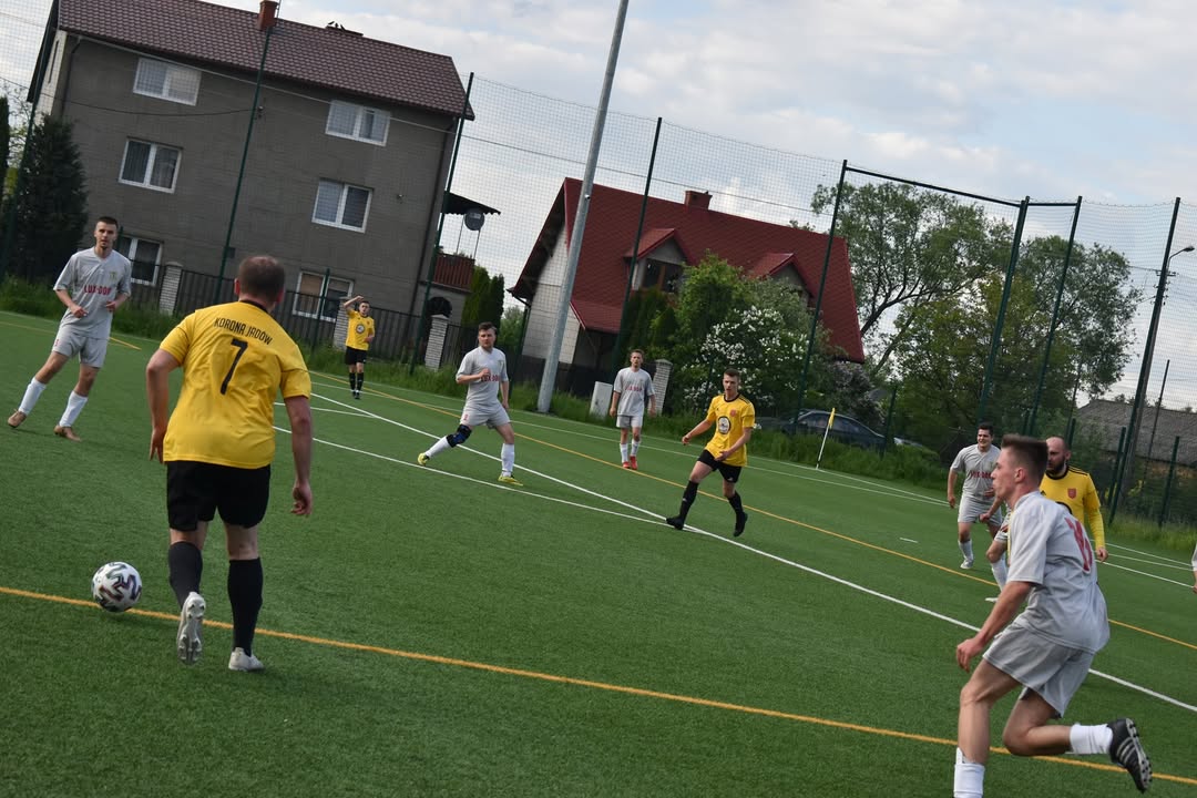 Korona Jadów – AKS Impet Łajski — zdjęcie 8