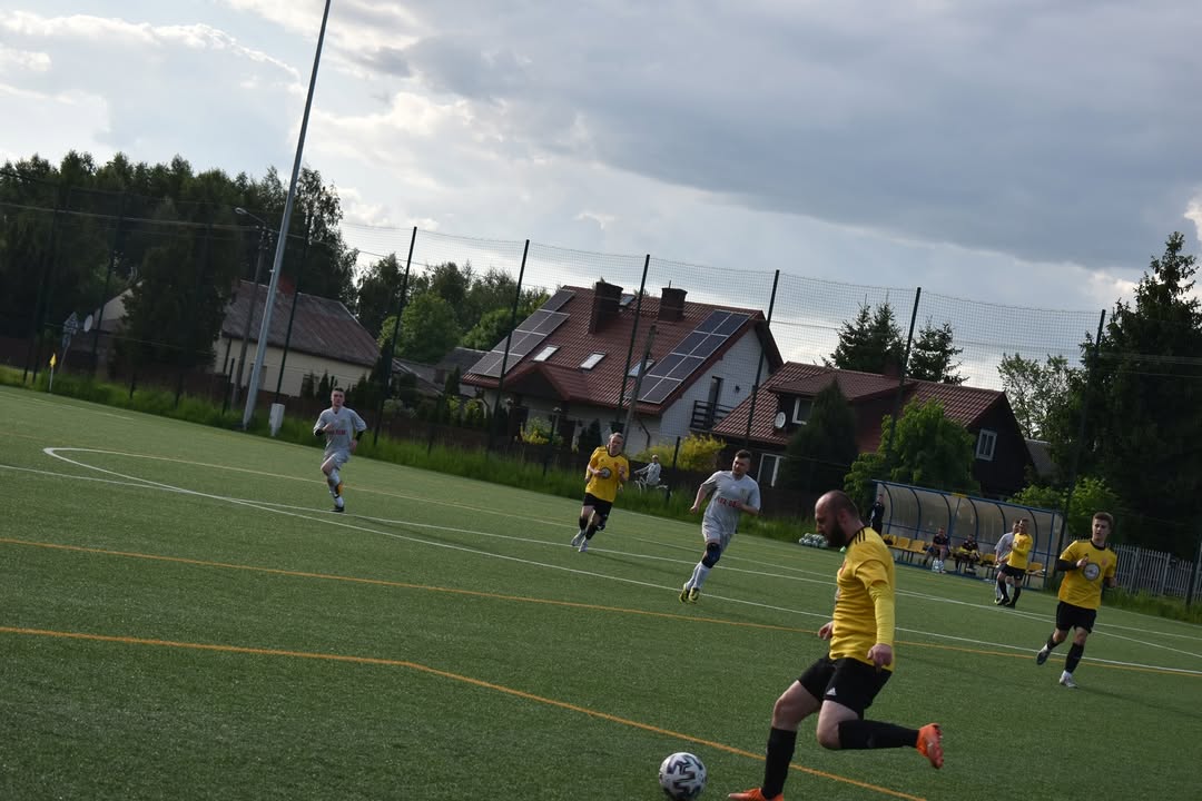 Korona Jadów – AKS Impet Łajski — zdjęcie 9