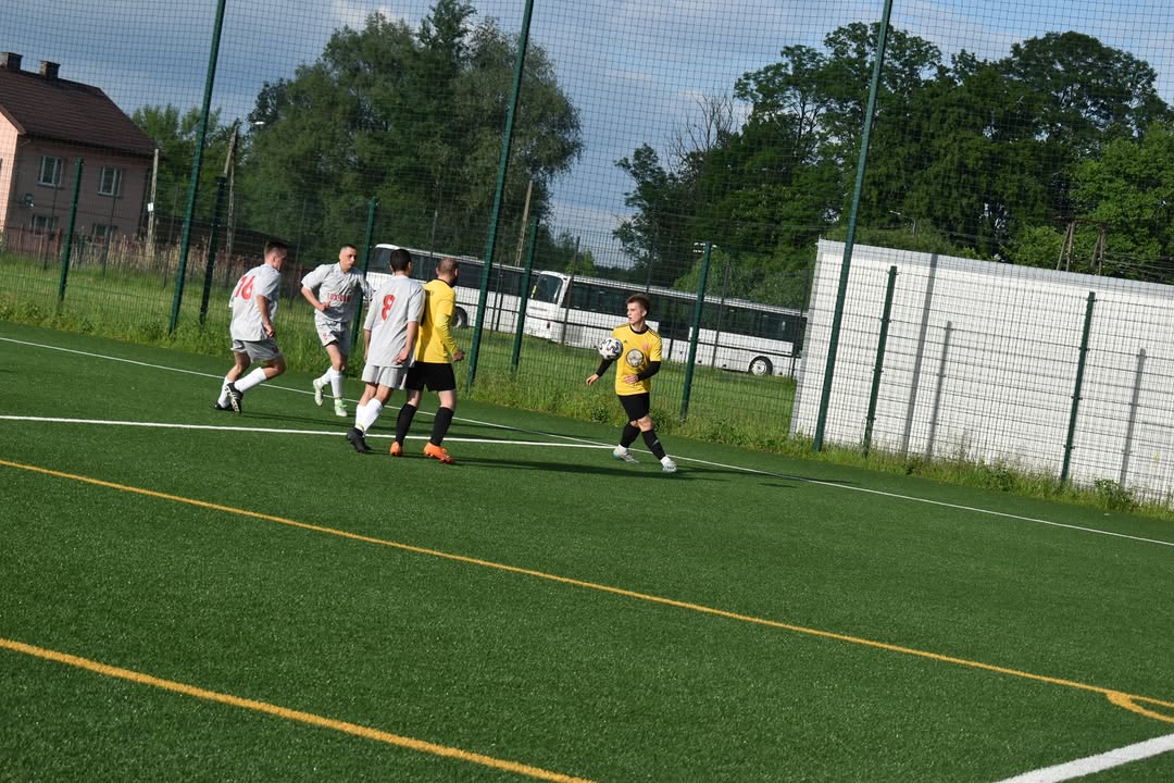 Korona Jadów – AKS Impet Łajski — zdjęcie 10