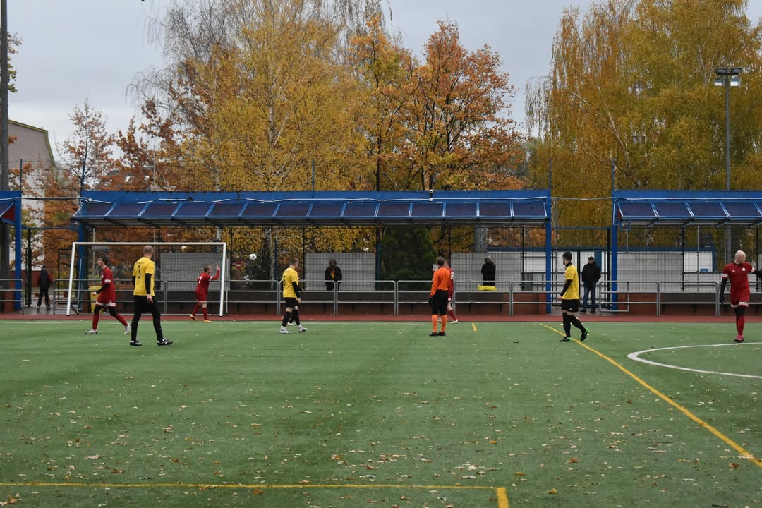 Okładka albumu PSS Legion Warszawa – Korona Jadów
