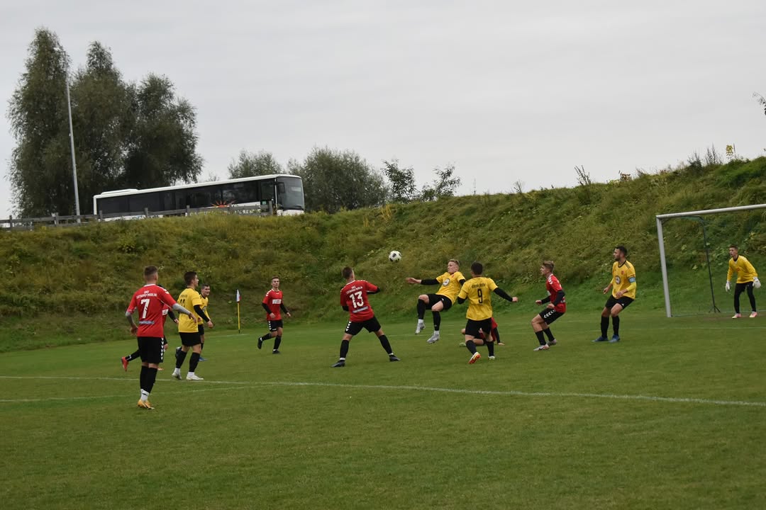 UKS Lotnisko Modlin – Korona Jadów — zdjęcie 23