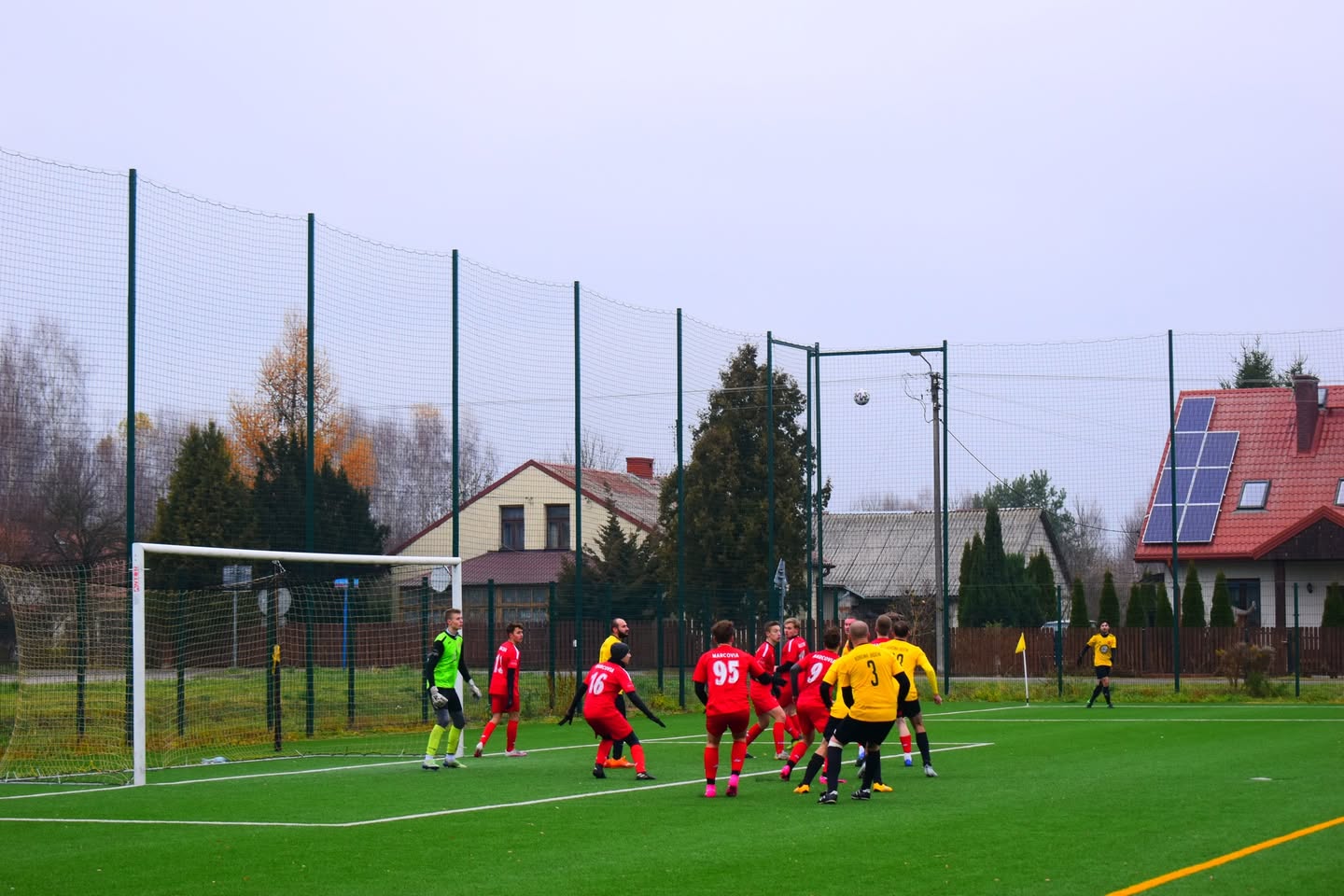 Korona Jadów – Marcovia II Marki — zdjęcie 148
