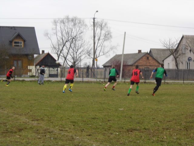 Korona Jadów – Liwia Łochów — zdjęcie 11