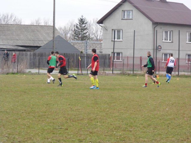 Korona Jadów – Liwia Łochów — zdjęcie 14