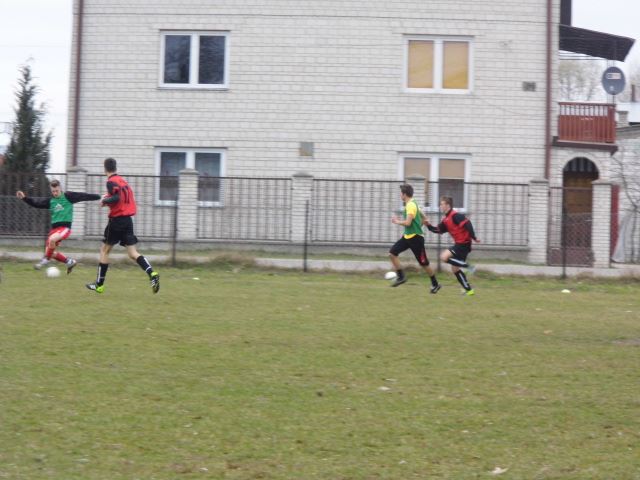 Korona Jadów – Liwia Łochów — zdjęcie 18