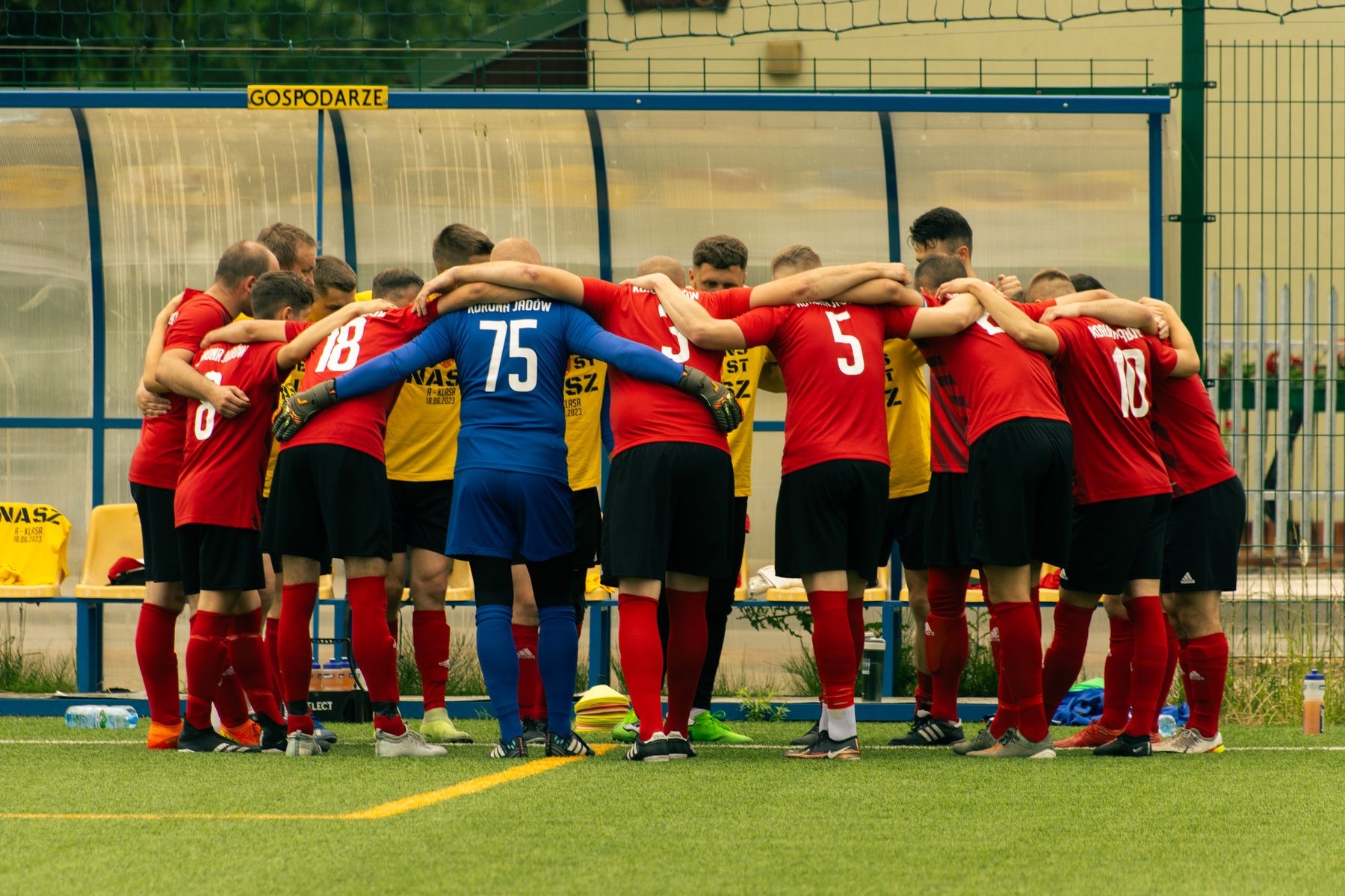 Korona Jadów – Orły II Zielonka 9:1. Awans do Klasy A — zdjęcie 13