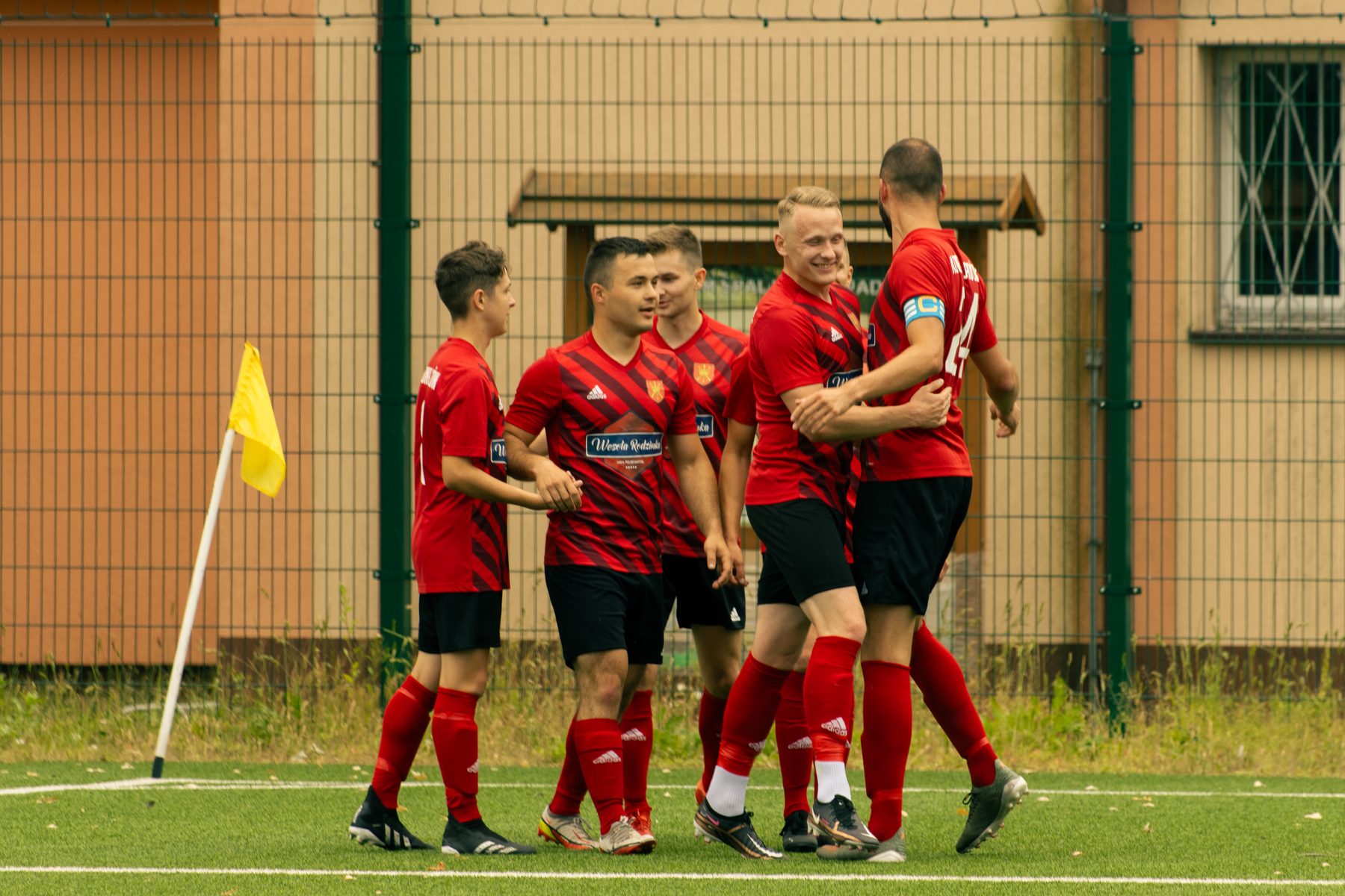Korona Jadów – Orły II Zielonka 9:1. Awans do Klasy A — zdjęcie 45