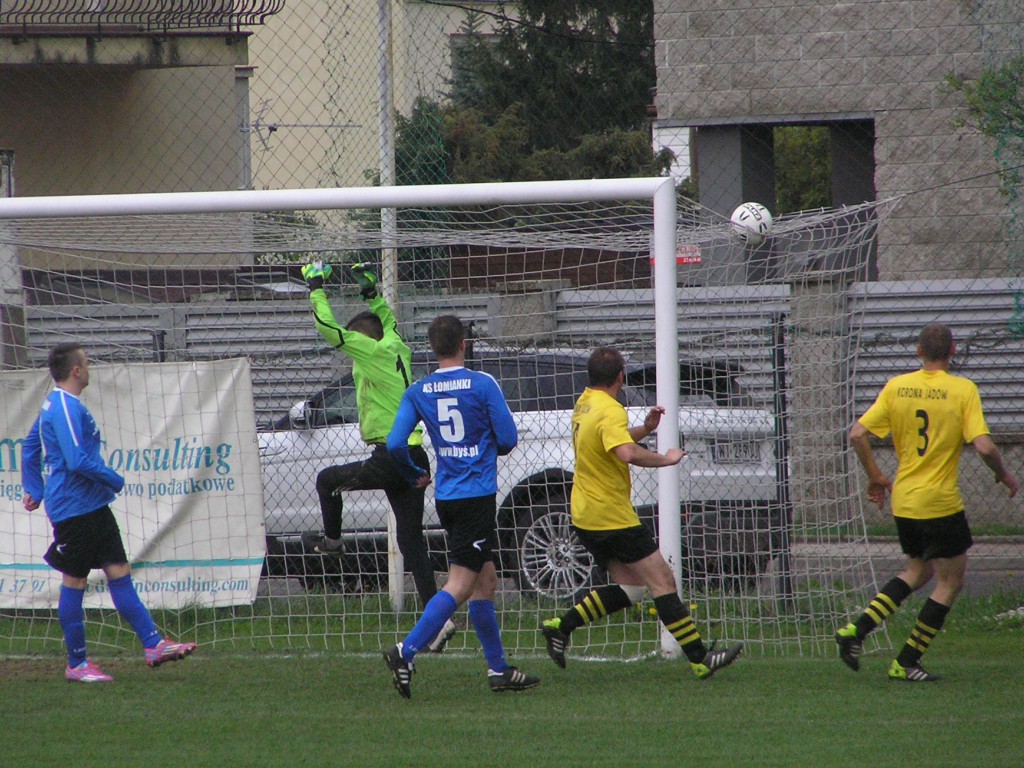 KS II Łomianki – Korona Jadów 5:0 — zdjęcie 7