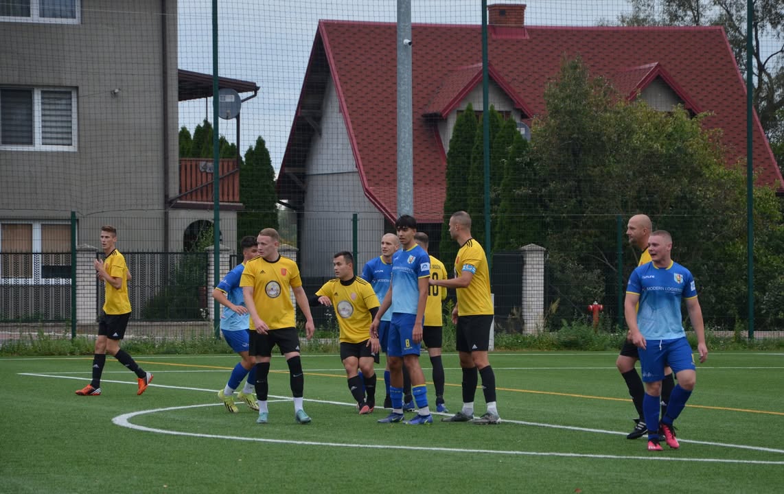 Korona Jadów – Sokół II Serock — zdjęcie 3