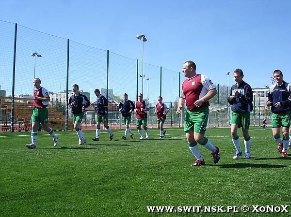 Świt II Nowy Dwór Mazowiecki – Korona Jadów 2:1 — zdjęcie 2