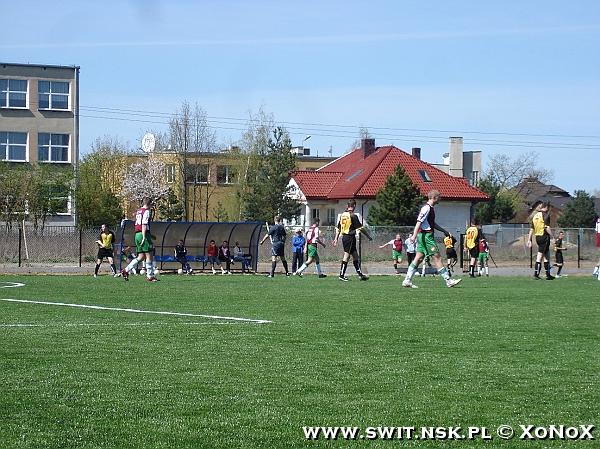 Świt II Nowy Dwór Mazowiecki – Korona Jadów 2:1 — zdjęcie 56