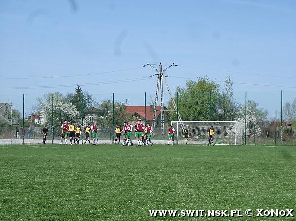 Świt II Nowy Dwór Mazowiecki – Korona Jadów 2:1 — zdjęcie 63