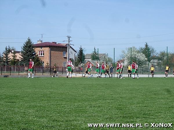 Świt II Nowy Dwór Mazowiecki – Korona Jadów 2:1 — zdjęcie 65
