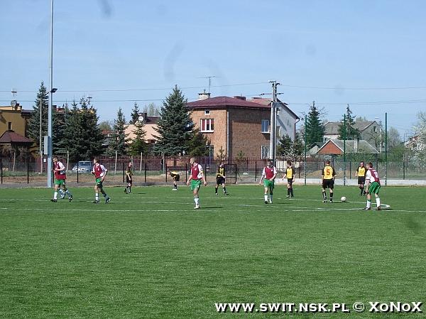 Świt II Nowy Dwór Mazowiecki – Korona Jadów 2:1 — zdjęcie 83