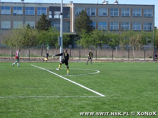 Świt II Nowy Dwór Mazowiecki – Korona Jadów 2:1 — zdjęcie 92