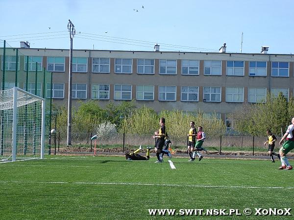 Świt II Nowy Dwór Mazowiecki – Korona Jadów 2:1 — zdjęcie 103