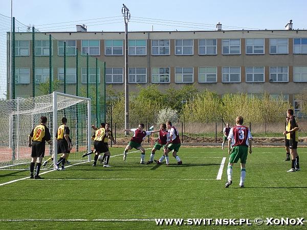 Świt II Nowy Dwór Mazowiecki – Korona Jadów 2:1 — zdjęcie 120