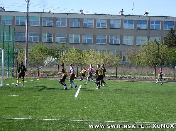 Świt II Nowy Dwór Mazowiecki – Korona Jadów 2:1 — zdjęcie 125