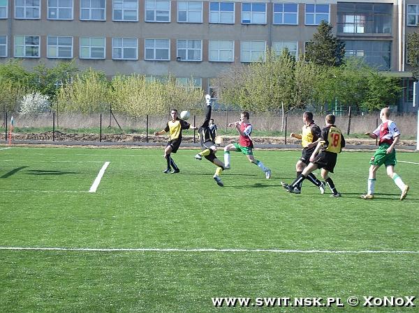 Świt II Nowy Dwór Mazowiecki – Korona Jadów 2:1 — zdjęcie 127