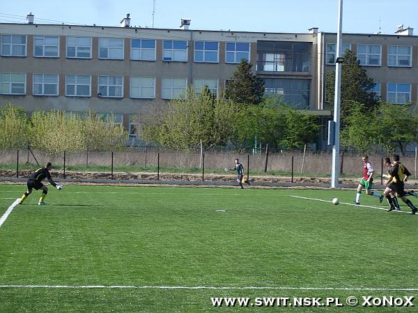 Świt II Nowy Dwór Mazowiecki – Korona Jadów 2:1 — zdjęcie 137