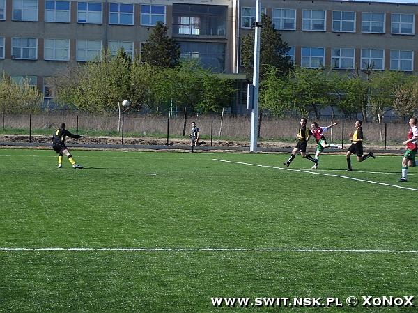 Świt II Nowy Dwór Mazowiecki – Korona Jadów 2:1 — zdjęcie 144