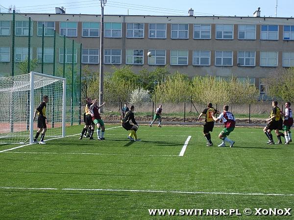 Świt II Nowy Dwór Mazowiecki – Korona Jadów 2:1 — zdjęcie 157