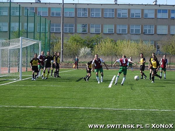 Świt II Nowy Dwór Mazowiecki – Korona Jadów 2:1 — zdjęcie 159