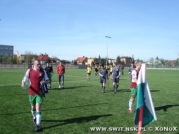 Świt II Nowy Dwór Mazowiecki – Korona Jadów 2:1 — zdjęcie 173