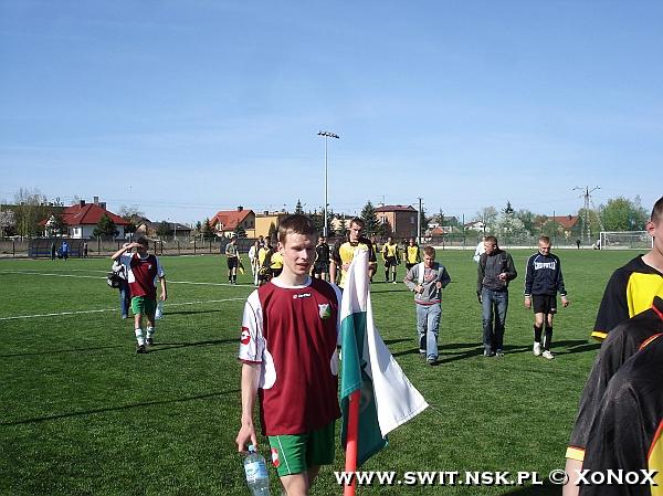 Świt II Nowy Dwór Mazowiecki – Korona Jadów 2:1 — zdjęcie 179
