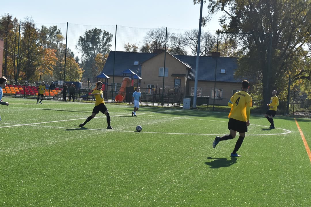 Korona Jadów – Wicher II Kobyłka — zdjęcie 12