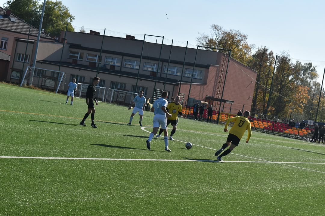 Korona Jadów – Wicher II Kobyłka — zdjęcie 13
