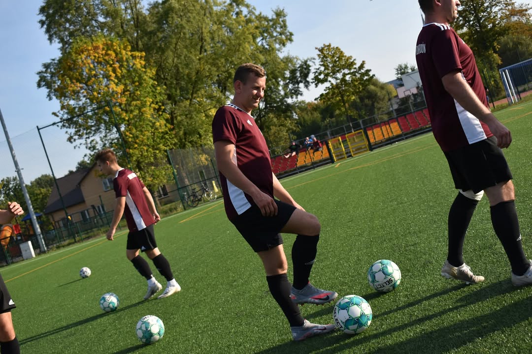 Korona Jadów – LKS Wisła Zakroczym — zdjęcie 2