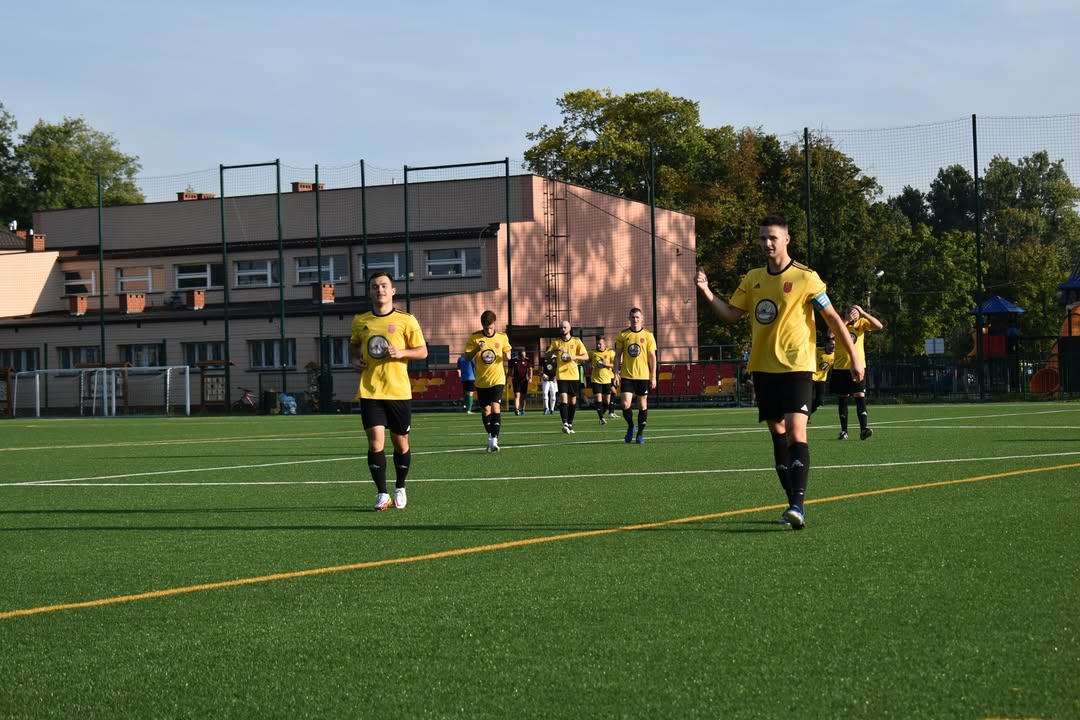 Korona Jadów – LKS Wisła Zakroczym — zdjęcie 8