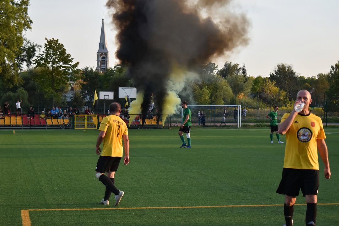Korona Jadów – LKS Wisła Zakroczym — zdjęcie 17