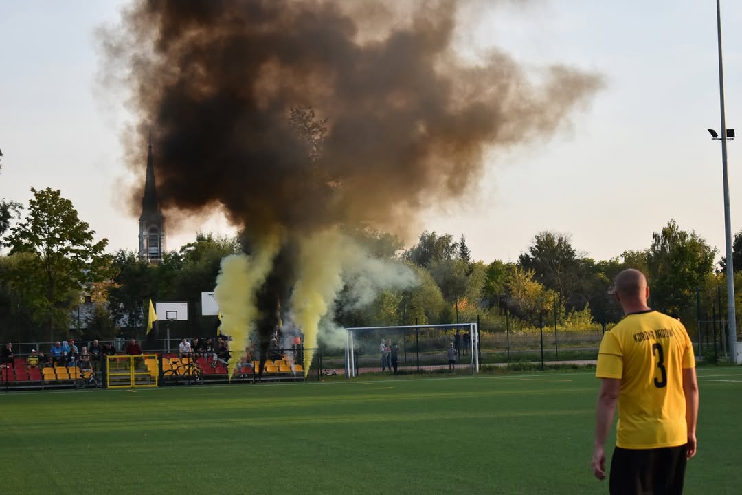 Korona Jadów – LKS Wisła Zakroczym — zdjęcie 18